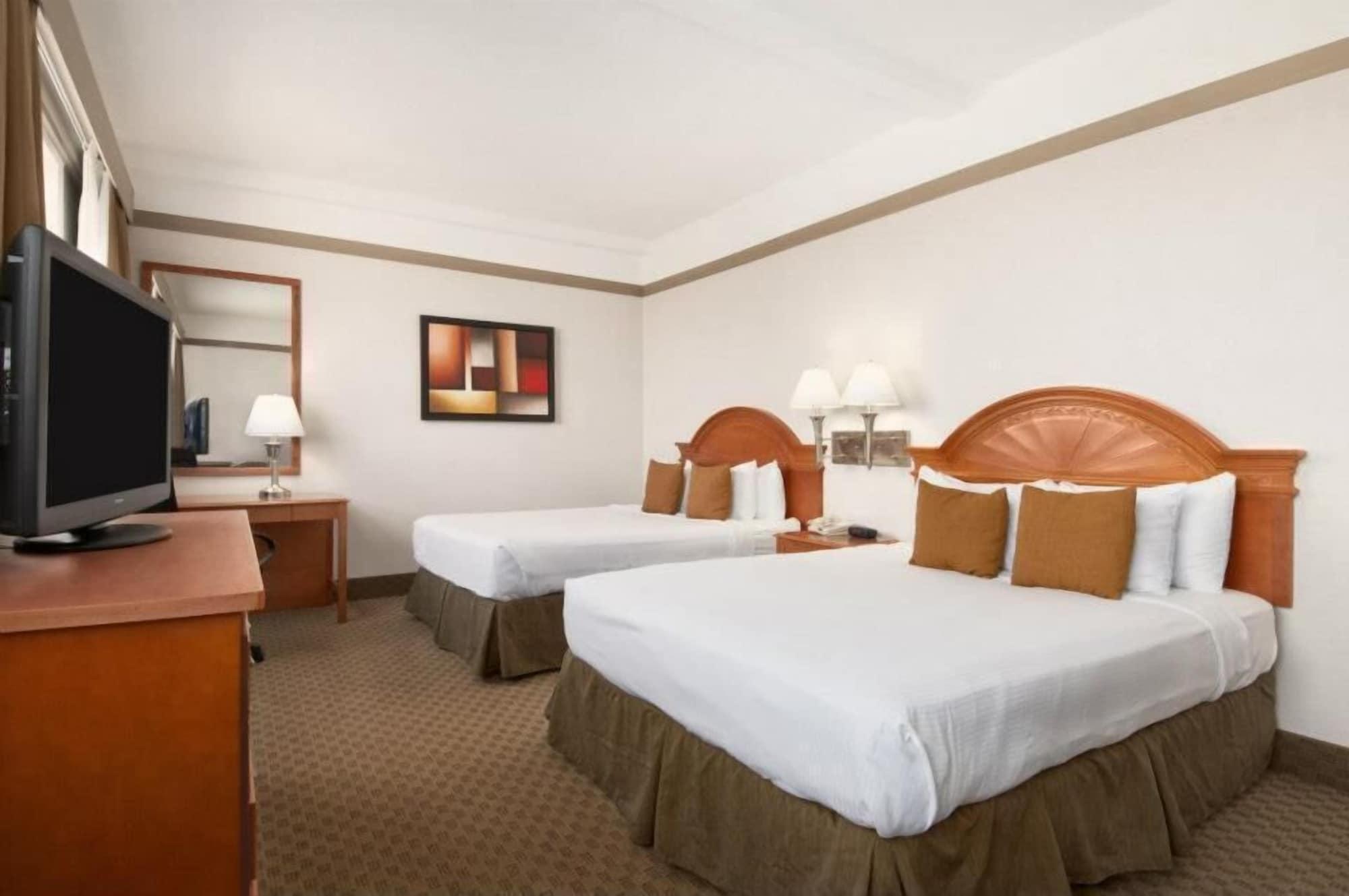 Ramada By Wyndham Edmonton South Hotell Rum bild